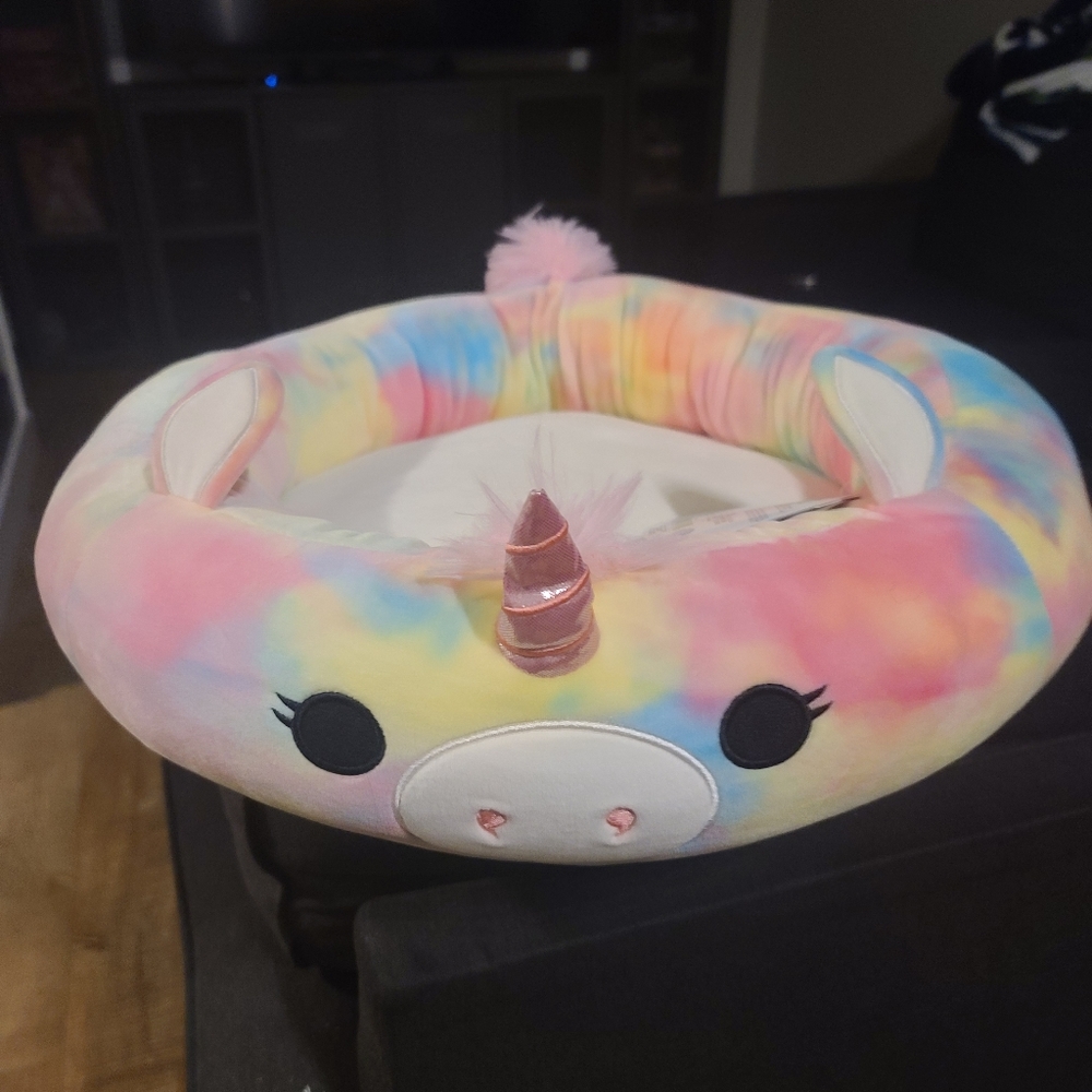 Unicorn Squishmallow Pet Bed BNWT